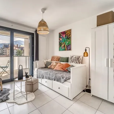 Emergence - Beautiful Studio For 2 People Balcony And Garage Annecy Exterior photo