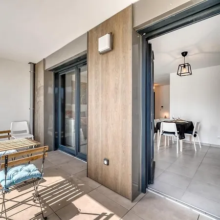 Emergence - Beautiful Studio For 2 People Balcony And Garage Annecy Exterior photo